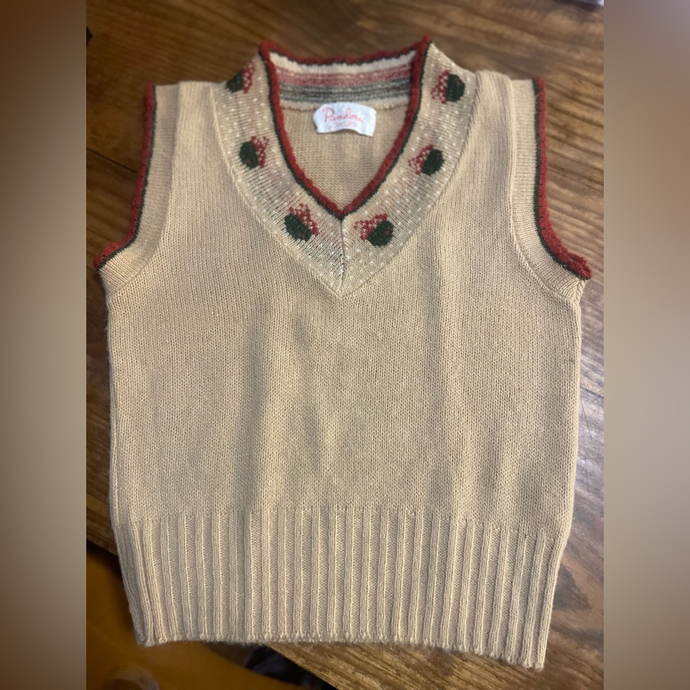 Vintage Pandora for girls Beige Knit Sweater Vest Acorn Accents, Girls 12 fall